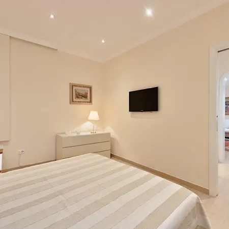 Romance In Rialto - Your House To Together شقة *
