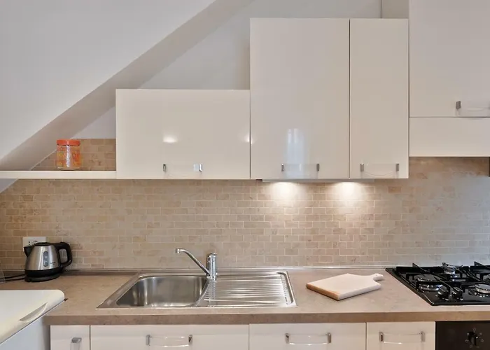 Romance In Rialto - Your House To Together