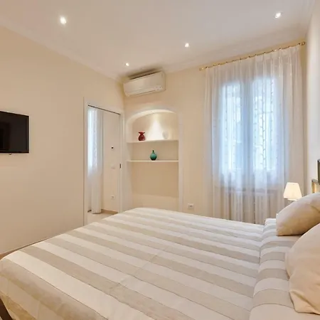 Romance In Rialto - Your House To Together Lejlighed
